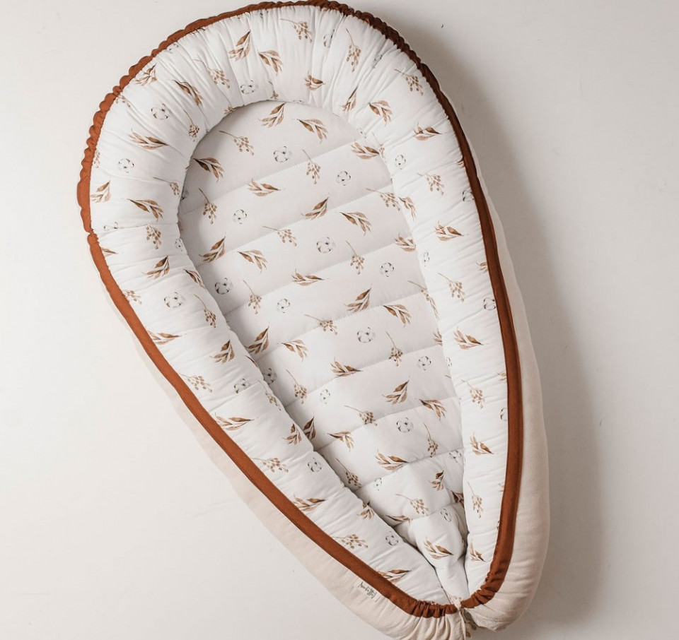 Reversible Babynest Dried Leaves Meets Beiges