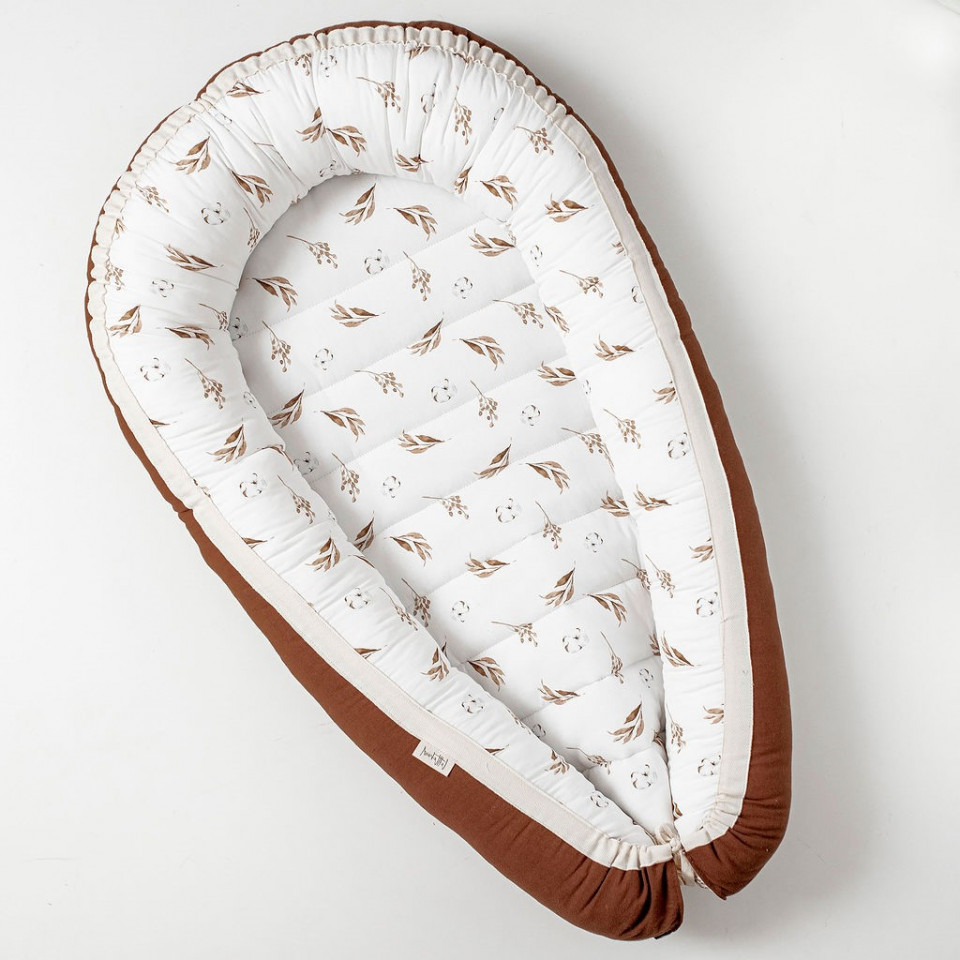 Reversible Babynest Dried Leaves Meets Brown