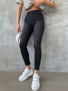 Blugi dama skinny cu zgarieturi