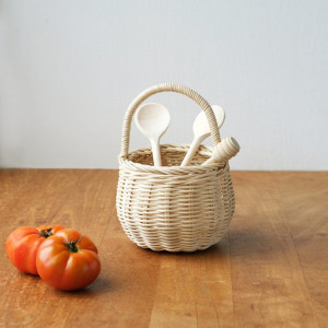 Rattan Berry Basket - straw - Olli Ella