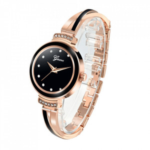 Set cadou cu ceas de dama CH0083 si trei bratari elegante