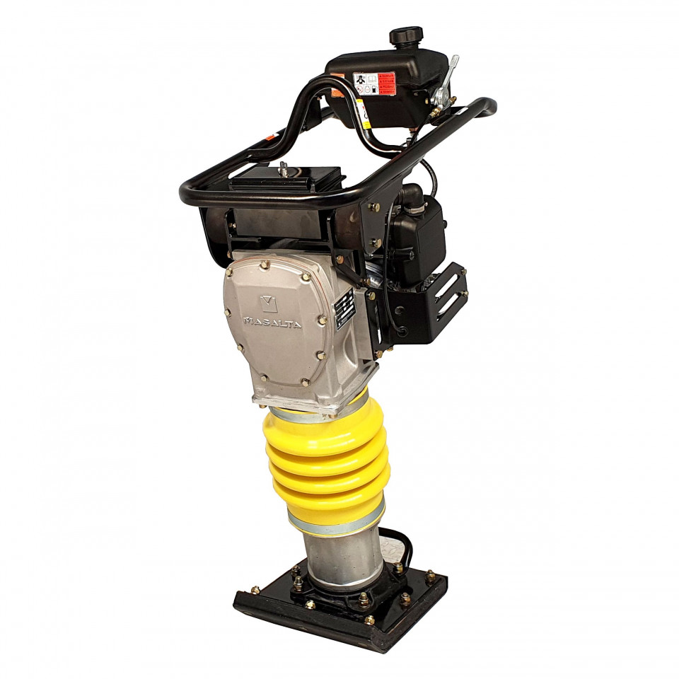 Mai compactor masalta mr70h honda gxr120 70 kg