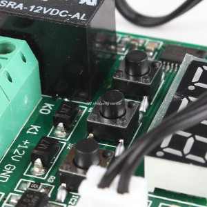 Temperaturni kontroler sa LED displejom