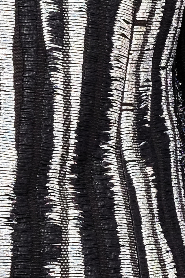 SACOU DIN MIX TWEED ARGINTIU CU NEGRU ACCESORIZAT