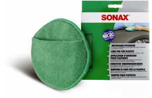 PAD DIN MICROFIBRA PENTRU INTRETINEREA MATERIALELOR PLASTICE SONAX