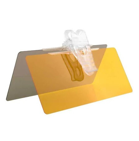 Parasolar FOXMAG24 auto pentru condus, din doua placi acrilice, una fumurie, pentru zi si una galbena, pentru noapte, usor de montat