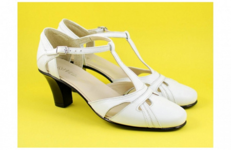 Pantofi dama piele naturala albi cu bareta cod P127 - Made in Romania