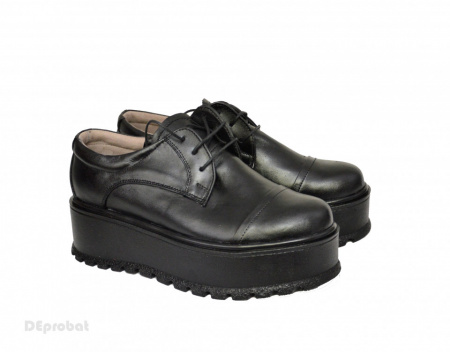 Pantofi negri dama cu talpa inalta 5,5 cm din piele naturala cod P204