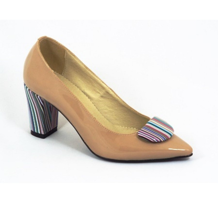 Pantofi dama eleganti bej lacuit din piele naturala cod P313