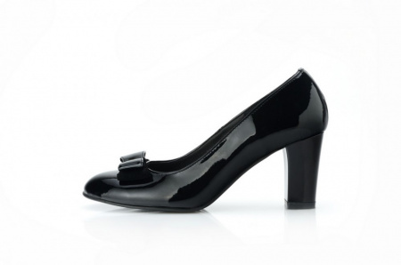 Pantofi dama eleganti din piele naturala negri lacuiti cod P306