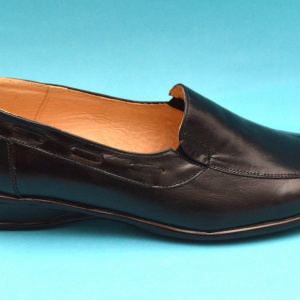 Pantofi dama piele naturala negri cu elastic cod P56 - Made in Romania