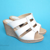 Papuci dama albi din piele naturala cu platforma cod PP15ALB