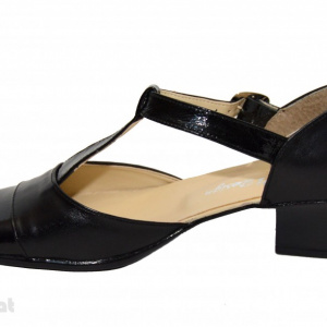 Pantofi dama piele naturala negri cu bareta cod P26