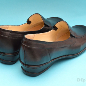 Pantofi dama piele naturala negri cu elastic cod P55 - Made in Romania