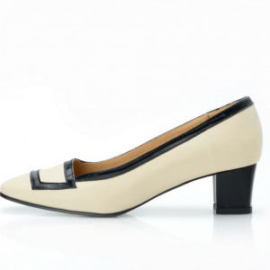 Pantofi dama eleganti din piele naturala bej lacuit cod P304
