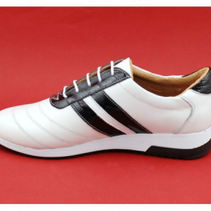 Pantofi sport dama piele naturala alb cu negru cod P86 - Made in Romania