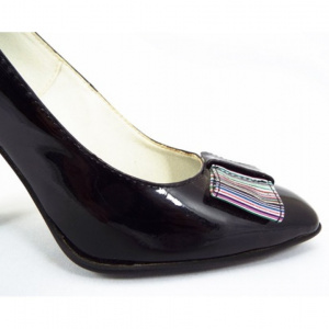 Pantofi dama eleganti din piele naturala negri lacuiti cod P322