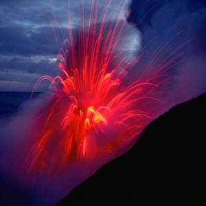 Tablou Eruptie Vulcanica