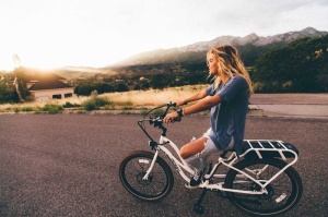 Tablou Plimbare Cu Bicicleta