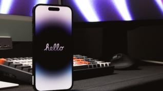 Poți folosi husa iPhone 14 pentru iPhone 15?