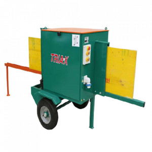 Masina pentru curatat panouri Triax Limpia 220v