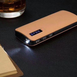 Baterie externa Smart Power Bank 10000 mAh, 3 x USB design piele