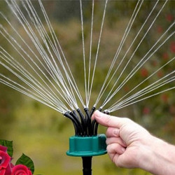 Aspersor multifunctional pentru gradina cu 12 furtunuri