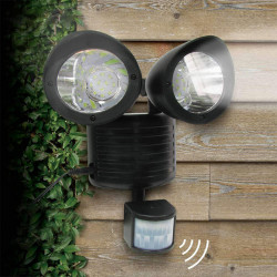 Lampa solara dubla cu senzor crepuscular si senzor de miscare