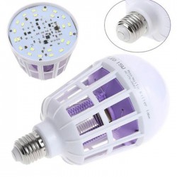 Paleta cu Descarcare Electrica Anti-Insecte, Tantari, Muste, Molii, Incarcare Rapida + Bec antitantari