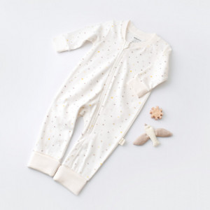 Salopeta cu fermoar cu maneca lunga si panataloni lungi - 100%bumbac organic - Ecru cu buline, Baby Cosy (Marime: 9-12 luni)
