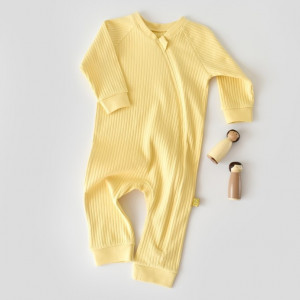 Salopeta cu fermoar cu maneca lunga si panataloni lungi din 95%bumbac organic si 5% elastan - Galben, Baby Cosy (Marime: 9-12 luni)