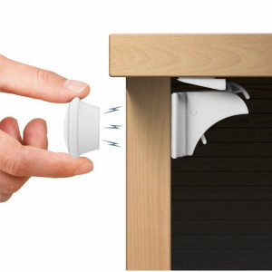 Set 3 sigurante magnetice pentru usi de dulapuri si sertare BabyJem