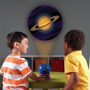 Primul meu proiector spatial