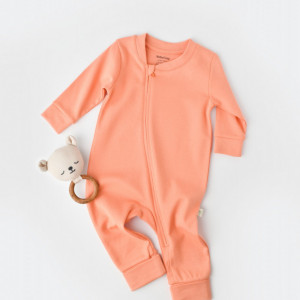 Salopeta cu fermoar cu maneca lunga si panataloni lungi - 100%bumbac organic - Roz Piersica, BabyCosy (Marime: 12-18 Luni)