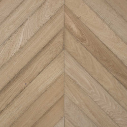 Chevron oak parquet 90/15m saw marks eaw