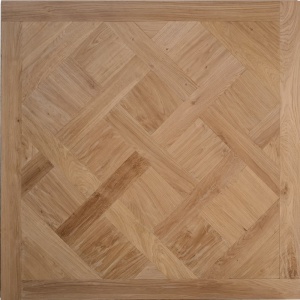 Multi-Layer Versailles Antique - Oak, Hand Scrapped, Brut