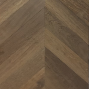 Chevron Massive Oak Smoked - 4V BRUT Worcester