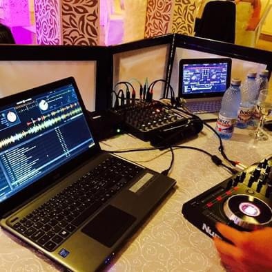 DJ Botez pret in Bucuresti