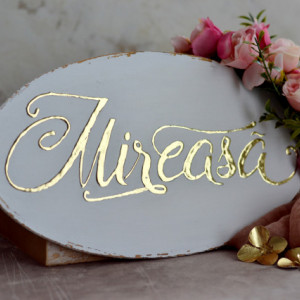 Semn oval pentru nunta cu accente aurii "Mireasa"