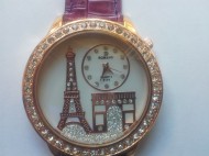 Ceas de dama cu Turnul Eiffel - disponibil in 4 culori