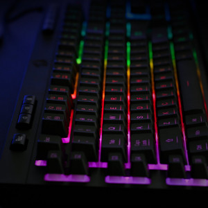 Tastatura Gaming Redragon Shiva RGB, Palm rest detasabil, Iluminata